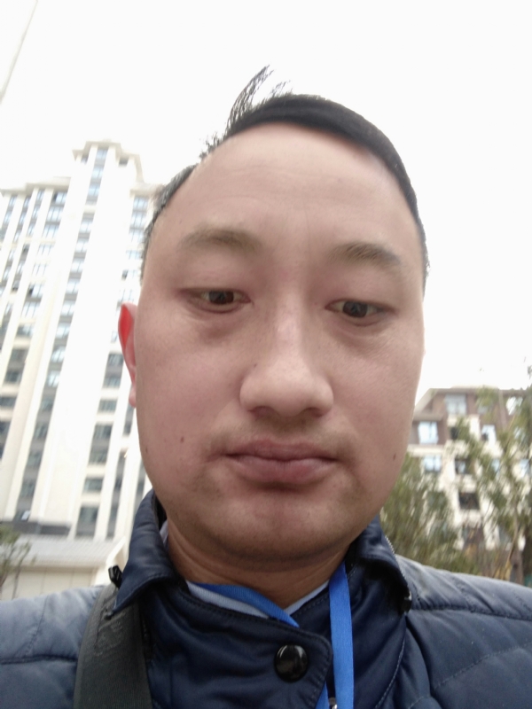 老男人的第一张照片--襄阳王婆说媒
