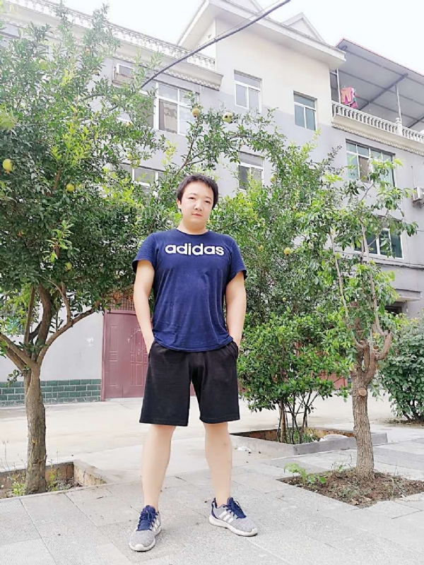 小宇的第二张照片--襄阳王婆说媒