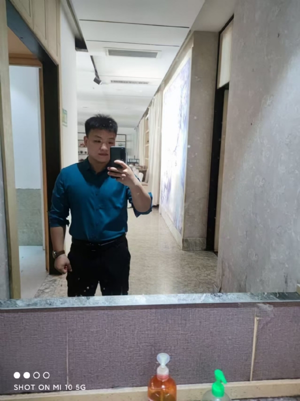 JCY的第二张照片--襄阳王婆说媒